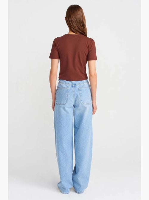 High-waist balloon jeans met wijde pijp dilvin - Kiabi High-waist balloon jeans met wijde pijp dilvin - Kiabi