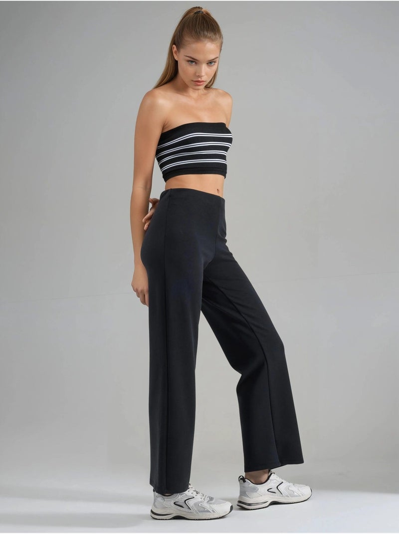 High-waist broek met rechte pijpen busem Zwart - Kiabi