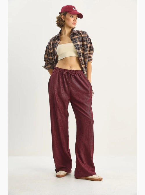 High-waist broek met wijde pijpen lucci - Kiabi High-waist broek met wijde pijpen lucci - Kiabi