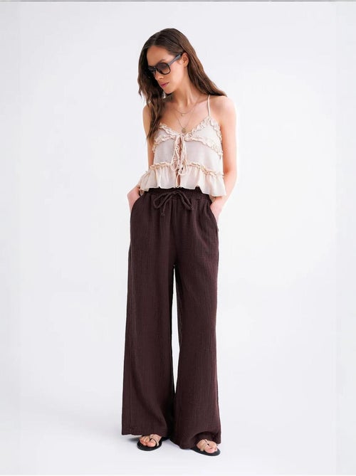 High waist broek van getextureerde mousselin mixray - Kiabi High waist broek van getextureerde mousselin mixray - Kiabi