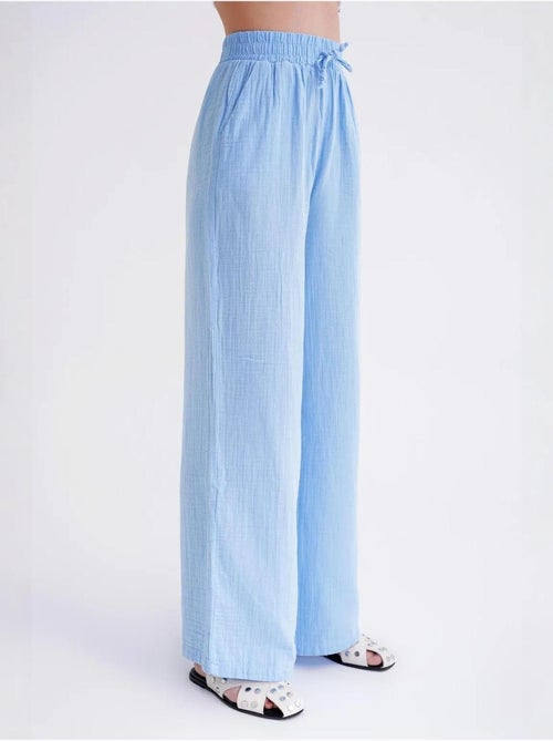 High waist broek van getextureerde mousselin mixray - Kiabi High waist broek van getextureerde mousselin mixray - Kiabi
