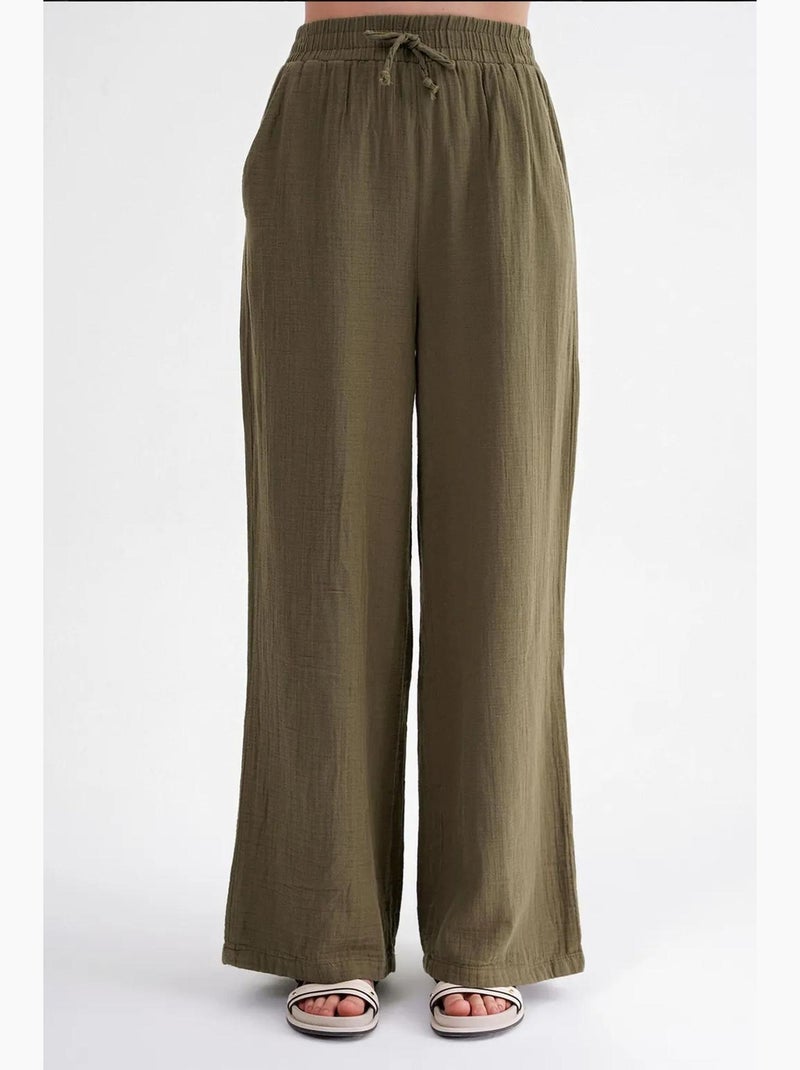 High waist broek van getextureerde mousselin mixray Kaki - Kiabi