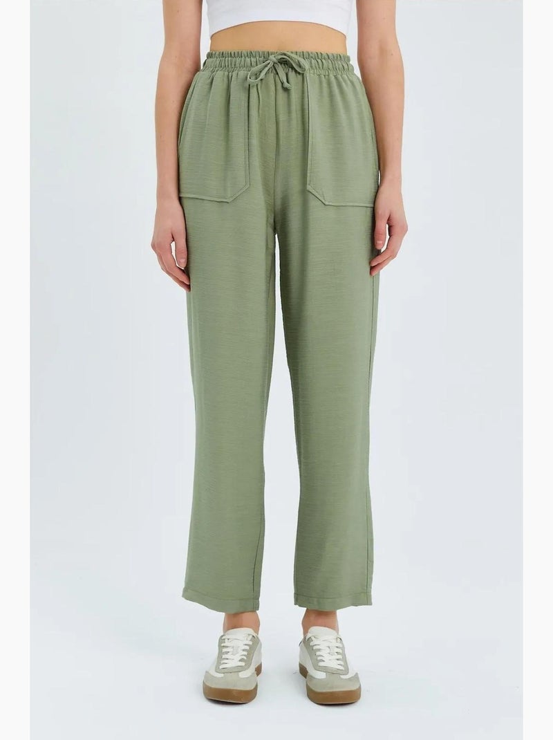 High-waist carrot fit broek met trekkoord in de taille mixray Groen - Kiabi