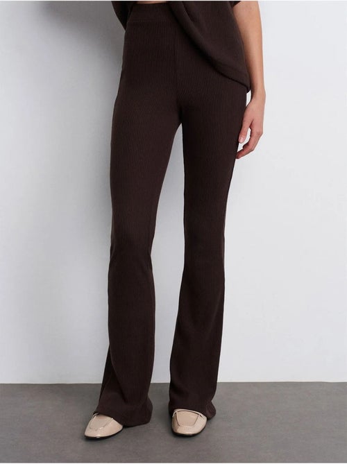 High-waist Flared Broek Van Tricot - Kiabi High-waist Flared Broek Van Tricot - Kiabi