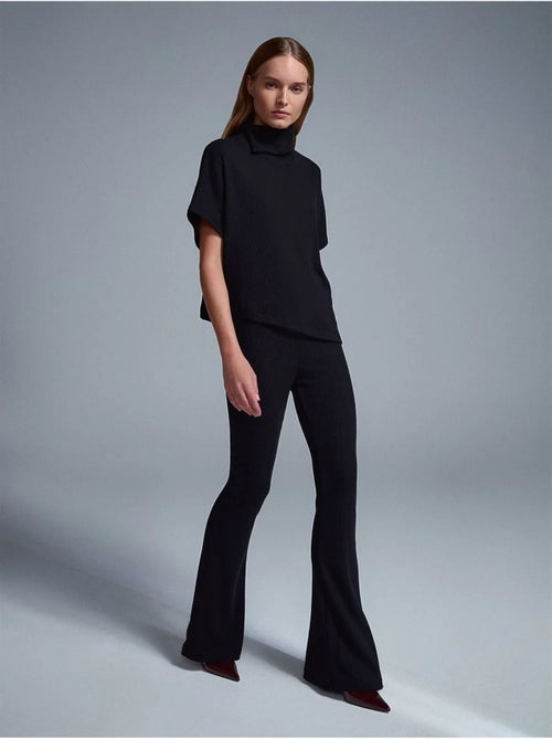 High-waist Flared Broek Van Tricot - Kiabi High-waist Flared Broek Van Tricot - Kiabi
