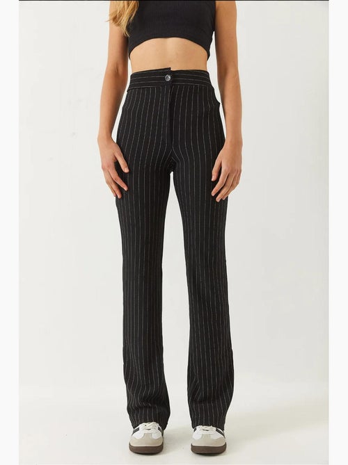 High waist gestreepte flared broek lucci - Kiabi High waist gestreepte flared broek lucci - Kiabi