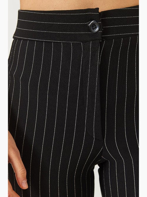 High waist gestreepte flared broek lucci - Kiabi High waist gestreepte flared broek lucci - Kiabi