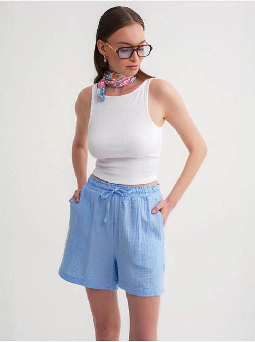 High-waist shorts met textuur en wijde pijpen mixray - Kiabi High-waist shorts met textuur en wijde pijpen mixray - Kiabi