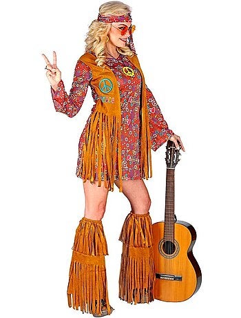 Hippiekostuum met laarzenhoezen en franjes.