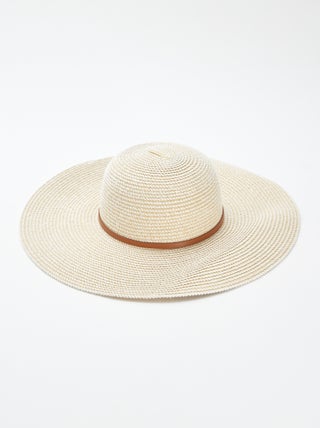 Hoed met brede rand in gevlochten raffia-effect met wit garen