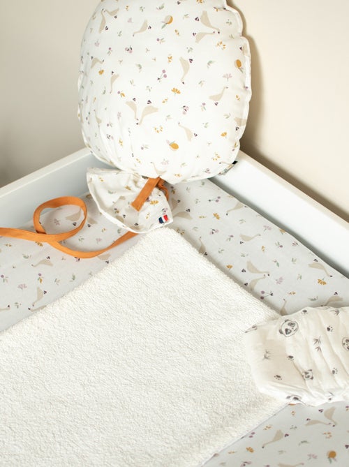 Hoes voor baby verschoningskussen met bamboemat | sevira kids - Kiabi Hoes voor baby verschoningskussen met bamboemat | sevira kids - Kiabi