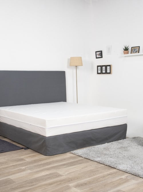 Hoeslaken anti-bedwantsen 27 cm elastiek met rits – Future Home - Kiabi Hoeslaken anti-bedwantsen 27 cm elastiek met rits – Future Home - Kiabi