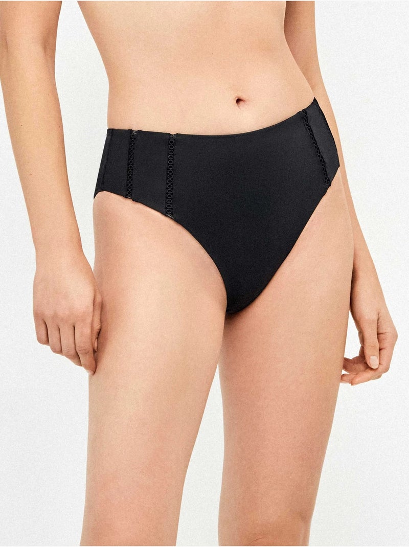 Hoge bikini broekje uitgesneden Zwart - Kiabi