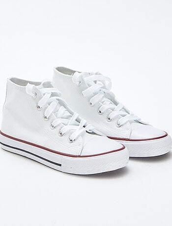 Hoge sneakers met veters
