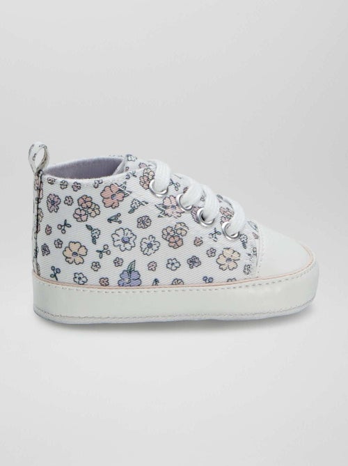 Hoge, stoffen sneakers met bloemenprint - Kiabi