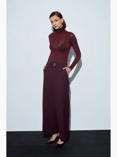 Hoge taille broek met wijde pijp in crêpe dilvin - Kiabi Hoge taille broek met wijde pijp in crêpe dilvin - Kiabi