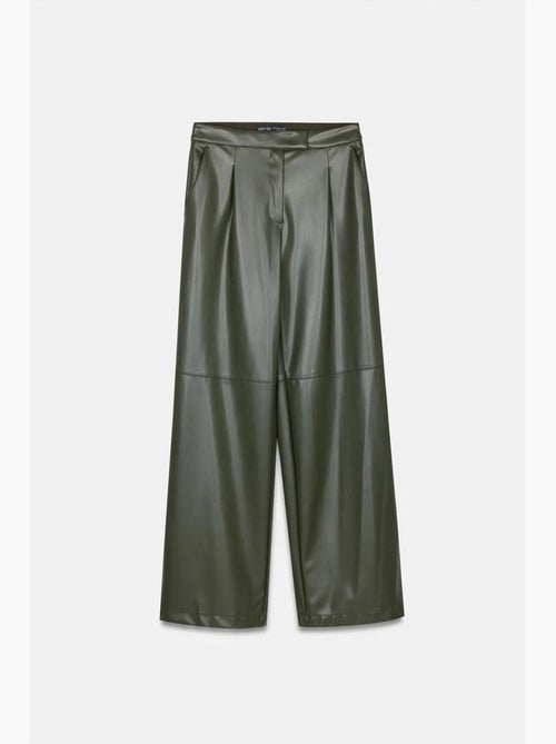 Hoge taille broek met wijde pijp in imitatieleer dilvin - Kiabi Hoge taille broek met wijde pijp in imitatieleer dilvin - Kiabi