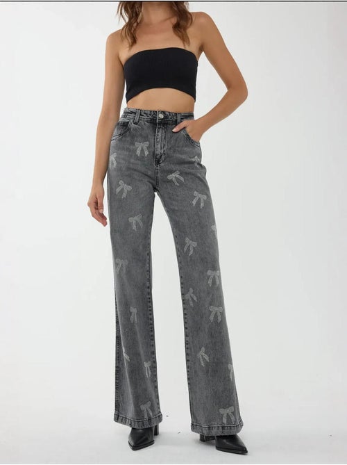 Hoge taille rechte jeans hiccup - Kiabi Hoge taille rechte jeans hiccup - Kiabi