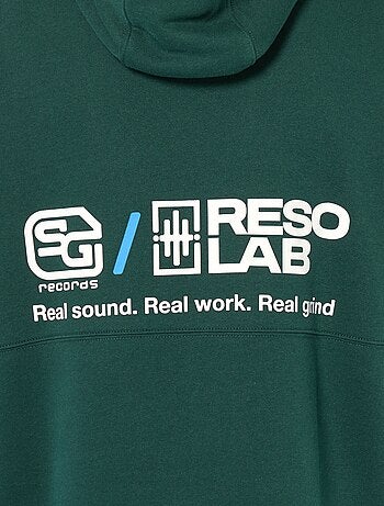 Hoodie met opschrift voor- en achterop