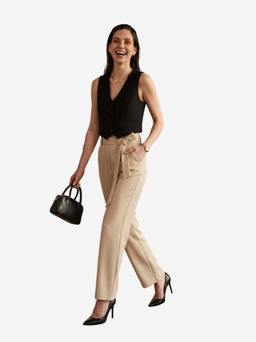 Hoog getailleerde, wijde broek met ceintuur my fashion - Kiabi Hoog getailleerde, wijde broek met ceintuur my fashion - Kiabi