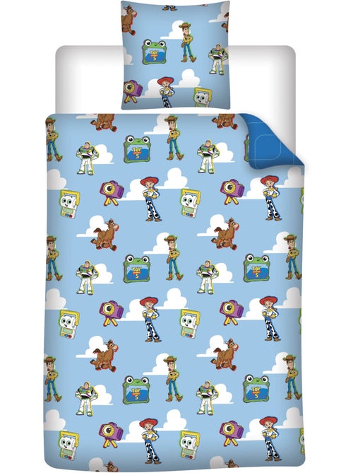 Housse Couette Toy Story Disney Pixar 140x200cm + Taie 65x65cm – Buzz Jessie – Polycoton – Licence O - Kiabi Housse Couette Toy Story Disney Pixar 140x200cm + Taie 65x65cm – Buzz Jessie – Polycoton – Licence O - Kiabi