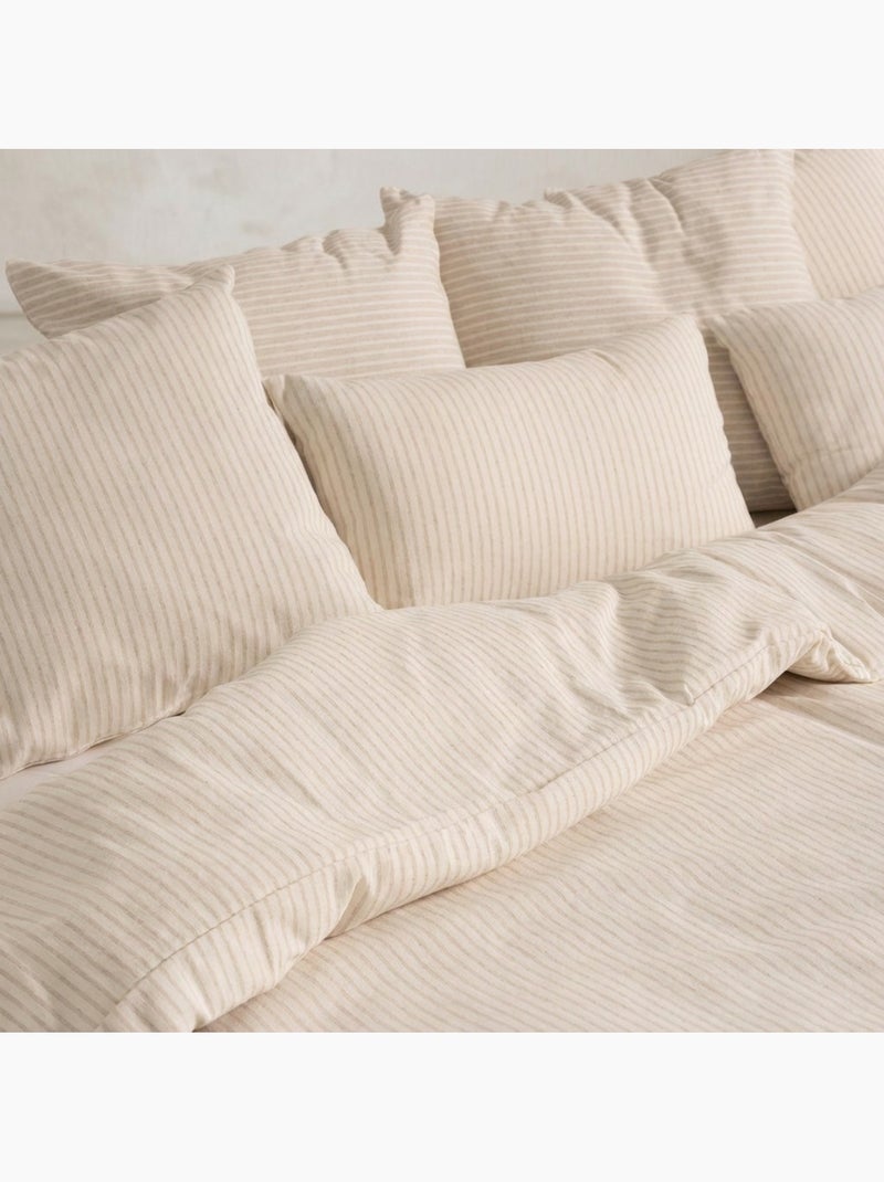 Housse de couette en coton à rayures en fil teint, tissu texturé. N’inclut pas les taies d’oreiller. Ecru - Kiabi