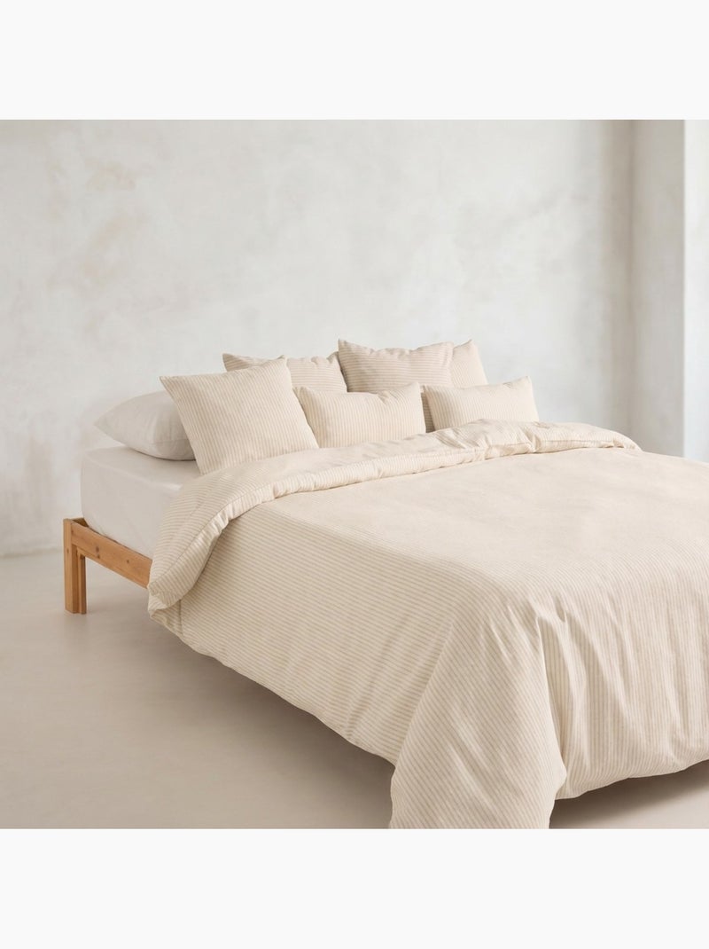 Housse de couette en coton à rayures en fil teint, tissu texturé. N’inclut pas les taies d’oreiller. Ecru - Kiabi