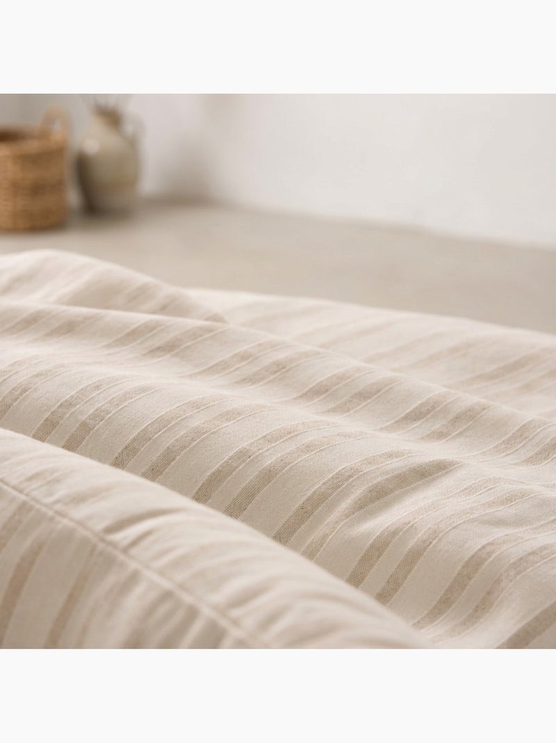 Housse de couette en coton à rayures en relief, tissu texturé. N’inclut pas les taies d’oreiller. Ecru - Kiabi