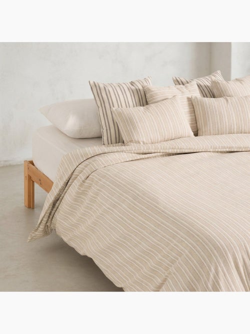 Housse de couette en coton à rayures en relief, tissu texturé. N’inclut pas les taies d’oreiller. - Kiabi Housse de couette en coton à rayures en relief, tissu texturé. N’inclut pas les taies d’oreiller. - Kiabi