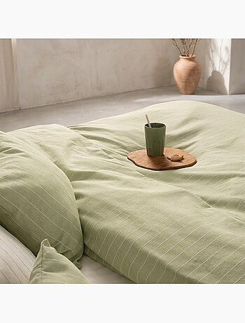 Housse de couette en coton avec fils en relief, tissu texturé. N’inclut pas les taies d’oreiller.