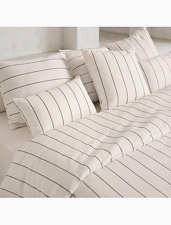 Housse de couette en coton, fils en relief teints, tissu texturé. Sans taies.