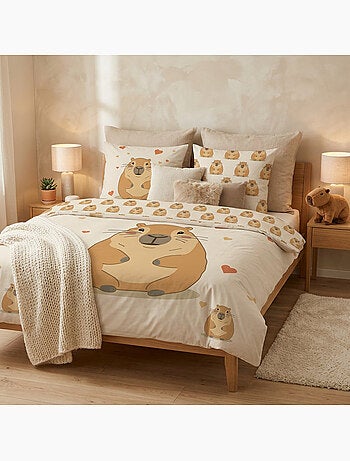 Housse de Couette Polycoton Capybara Kawaii 220x240cm + 2 Taies 65x65cm - Parure Coeurs Beige