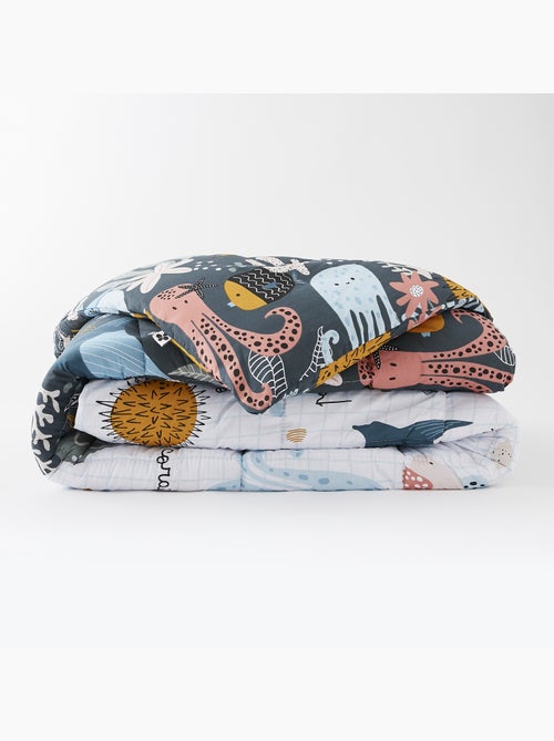Housse de couette réversible + 1 taie d’oreiller – coton 57 fils – imprimé octopia - Kiabi Housse de couette réversible + 1 taie d’oreiller – coton 57 fils – imprimé octopia - Kiabi