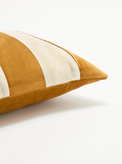 Housse de coussin bi-matière - Kiabi Housse de coussin bi-matière - Kiabi