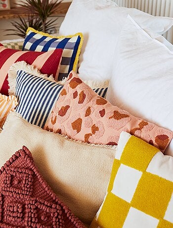 Housse de coussin brodée - Kiabi Home