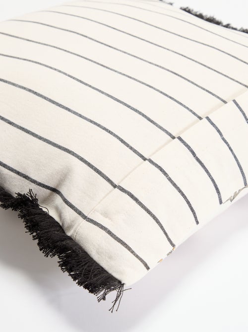 Housse de coussin imprimée avec franges - Kiabi