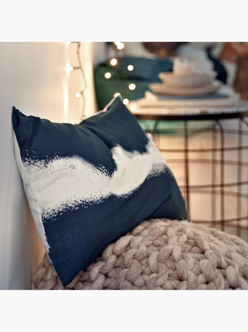 Housse de coussin Nightfall "Happyfriday" - Kiabi Housse de coussin Nightfall "Happyfriday" - Kiabi