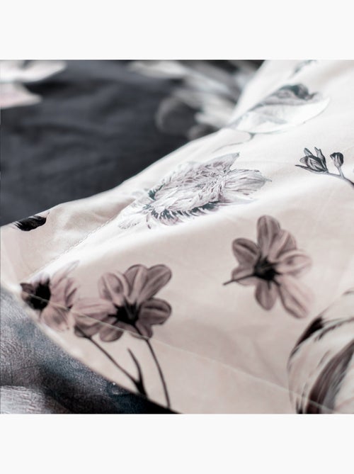 Housse de coussin Onyx "Happyfriday" - Kiabi Housse de coussin Onyx "Happyfriday" - Kiabi