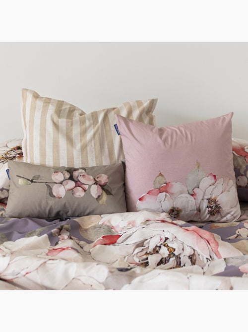 Housse de coussin white peonies "happyfriday" - Kiabi Housse de coussin white peonies "happyfriday" - Kiabi
