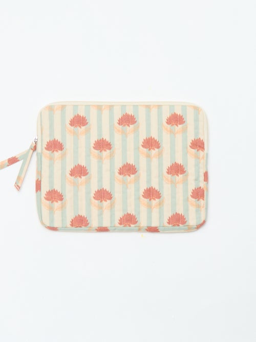 Housse de tablette 19 x 25 cm - Kiabi Home - Kiabi Housse de tablette 19 x 25 cm - Kiabi Home - Kiabi