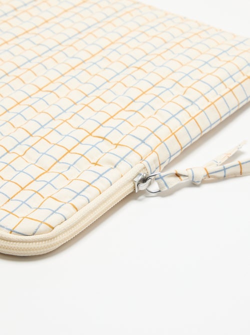 Housse d'ordinateur (36x25 cm) - Kiabi Home - Kiabi Housse d'ordinateur (36x25 cm) - Kiabi Home - Kiabi