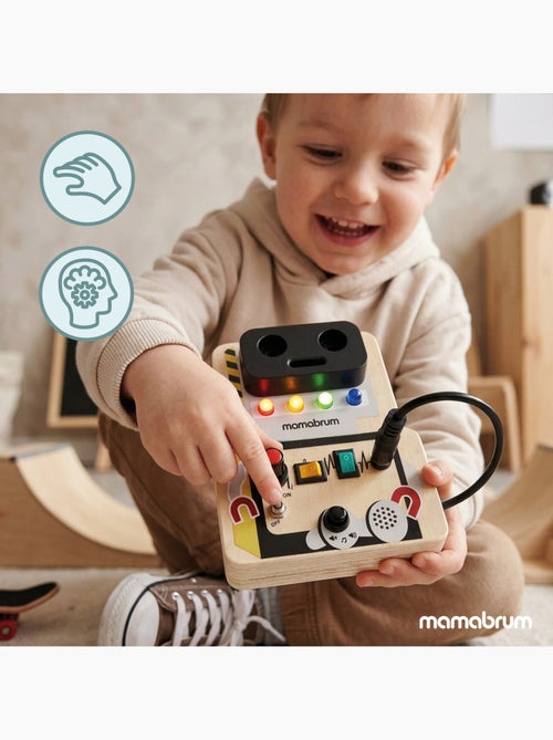 Houten busy board robot schakelaars knoppen led licht mamabrum - Kiabi Houten busy board robot schakelaars knoppen led licht mamabrum - Kiabi