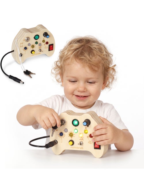 Houten mini activity board gamecontroller met led mamabrum - Kiabi Houten mini activity board gamecontroller met led mamabrum - Kiabi