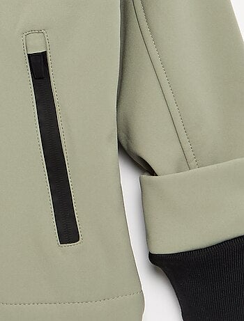 Jas met capuchon gevoerd met microfleece
