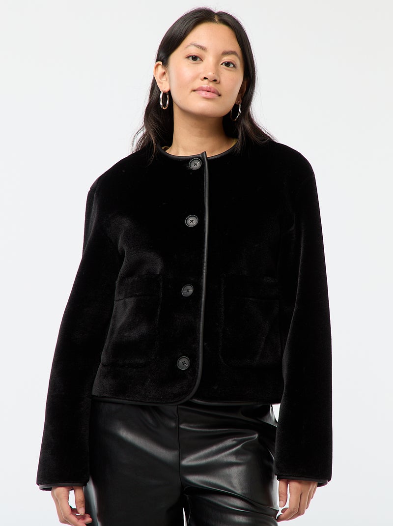 Jasje met ronde hals en pluche-effect zwart - Kiabi