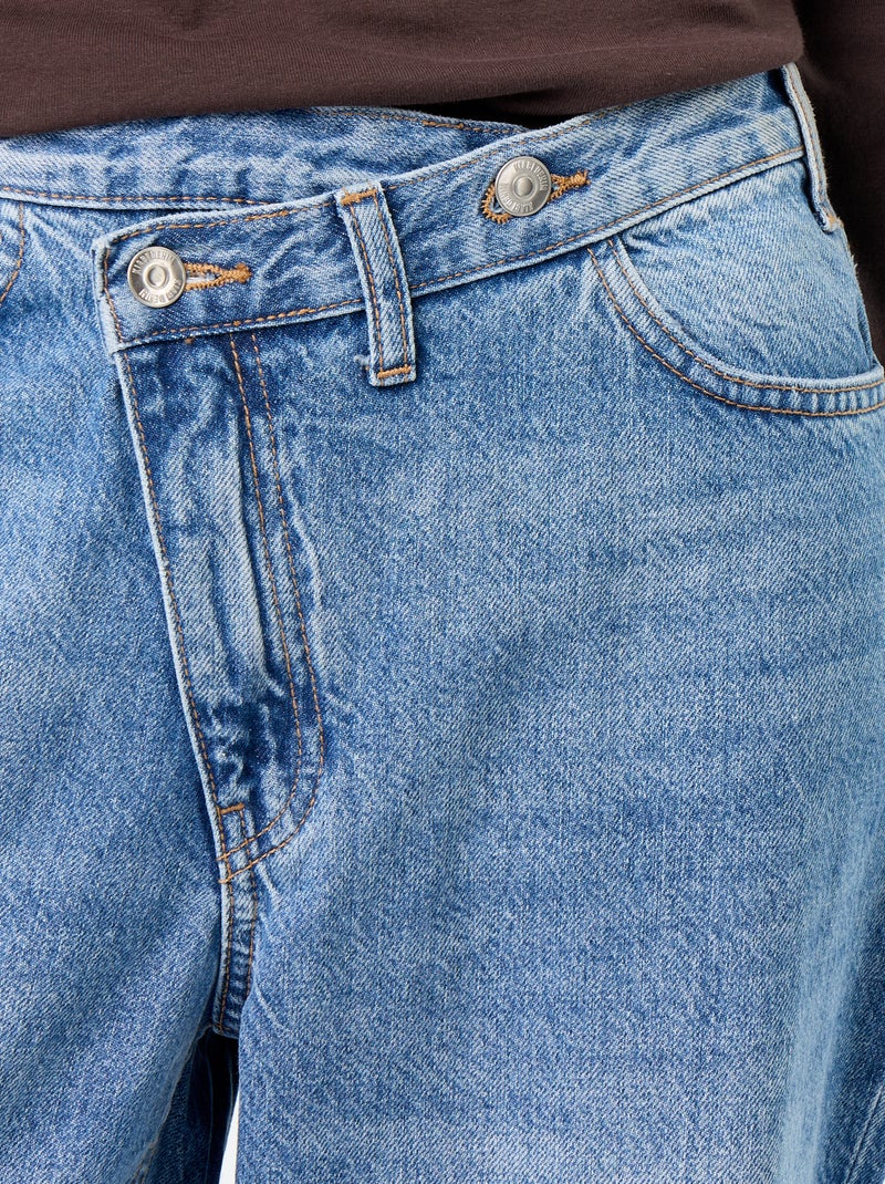 Jean barrel avec patte de boutonnage décalée Bleu - Kiabi