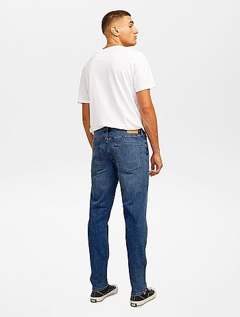 Jean confort Adam 'JJ Rebel'