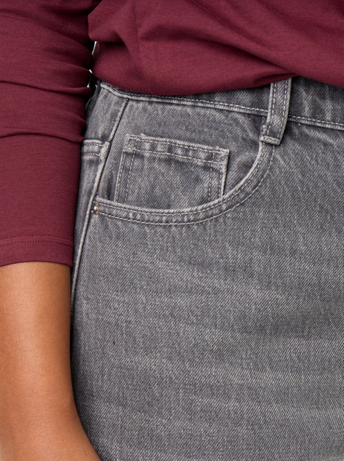 Jean coupe large avec revers à la base - Kiabi
