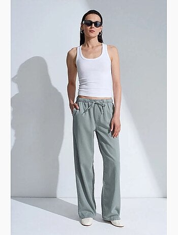 Jean en denim à taille mi-haute et jambe large dilvin