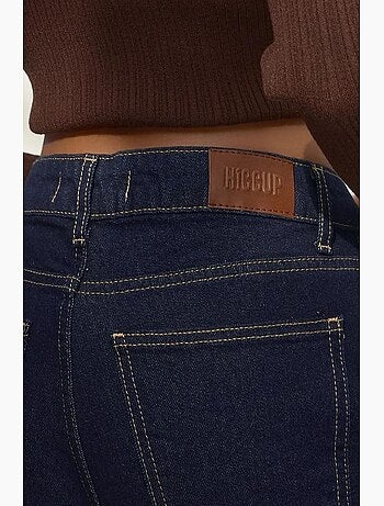 Jean en denim taille haute à jambe droite hiccup